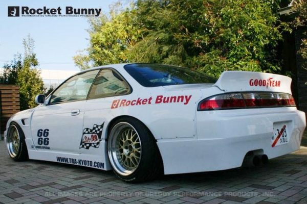 Rocket Bunny V1 Aero - Nissan 240SX Silvia (S14)
