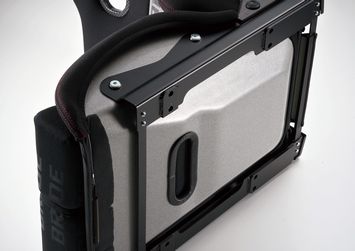 Bride Reclining Seat STRADIA III Carbon / FRP Silver - Image 3